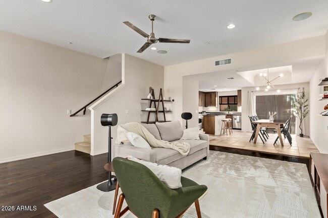 Building Photo - 6940 E Cochise Rd