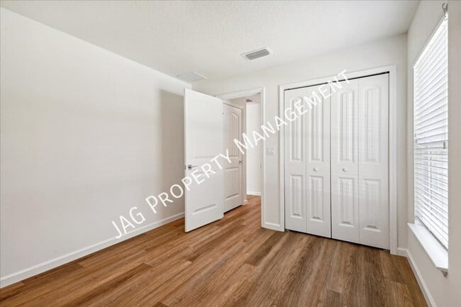 Building Photo - 174 Underwood Trl