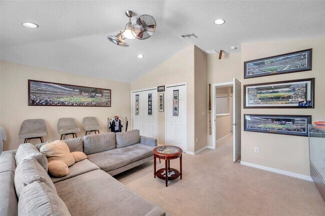 Building Photo - 11144 Oyster Bay Cir