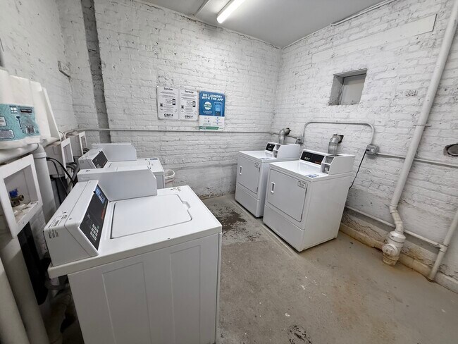 Building Photo - 6841 21st St