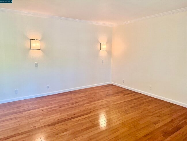 Building Photo - 1564 Candelero Dr
