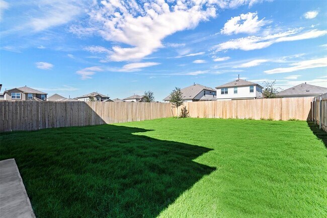 Building Photo - 105 Allegro Dr