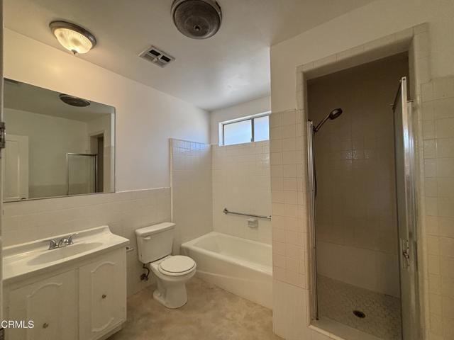 Building Photo - 3633 Revere Ave