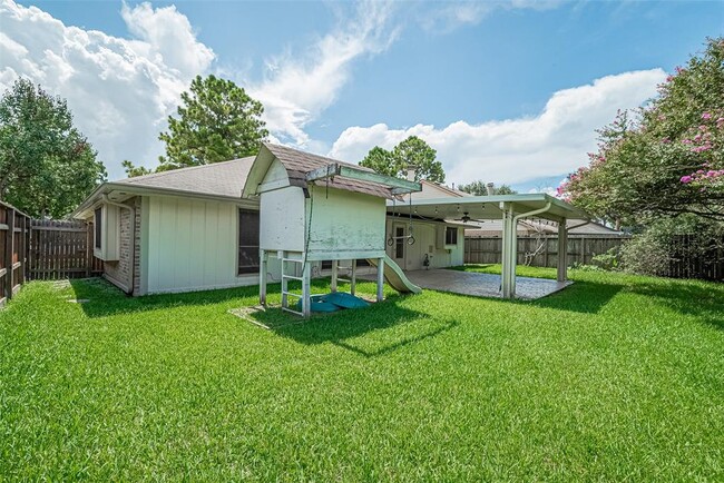 Building Photo - 6907 Yardley Dr