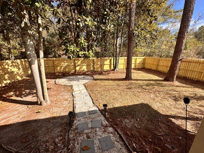 Building Photo - 1050 N County Hwy 393