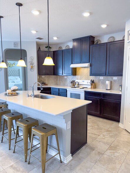 Building Photo - 4526 Stetson Run