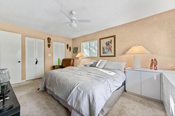 Building Photo - 15500 Lakes of Delray Blvd
