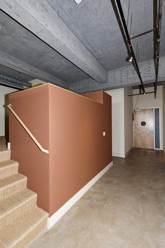 Building Photo - 201 4th St