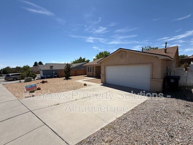 Building Photo - 1405 Secret Valley Dr SW