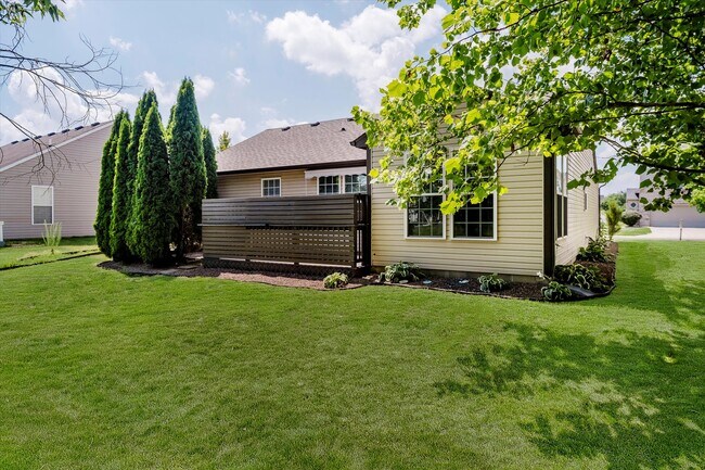 Building Photo - 9413 N Bayfield Dr