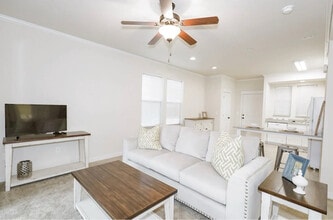 Building Photo - 3602 Dandy Dr