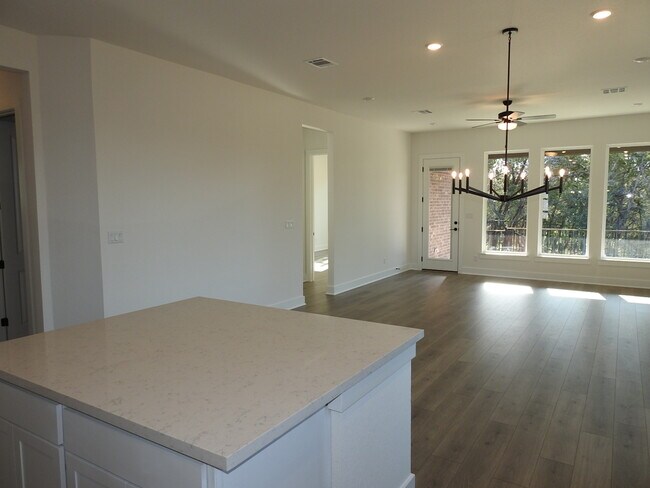 Building Photo - 189 Jackson River Lp