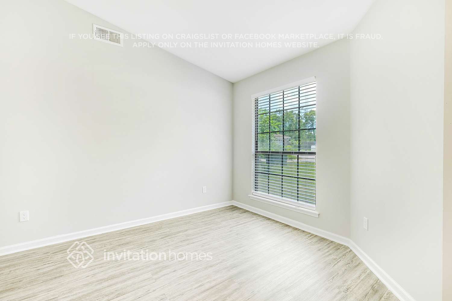 Building Photo - 2725 Rochford Ct