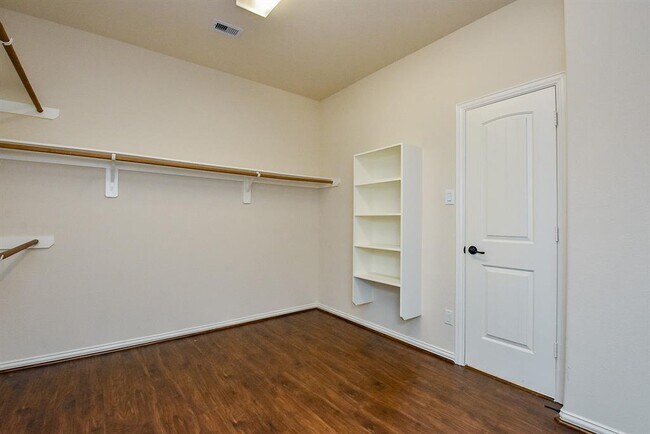 Building Photo - 9427 W Nightingale Hill Ln