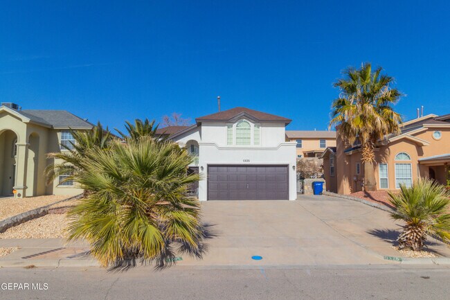 Building Photo - 1325 John Ring Ln