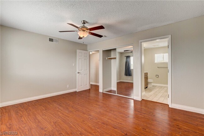 Building Photo - 632 Biljac St