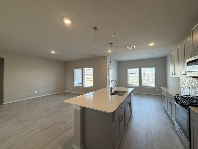 Building Photo - 2527 Gray Gale Ct