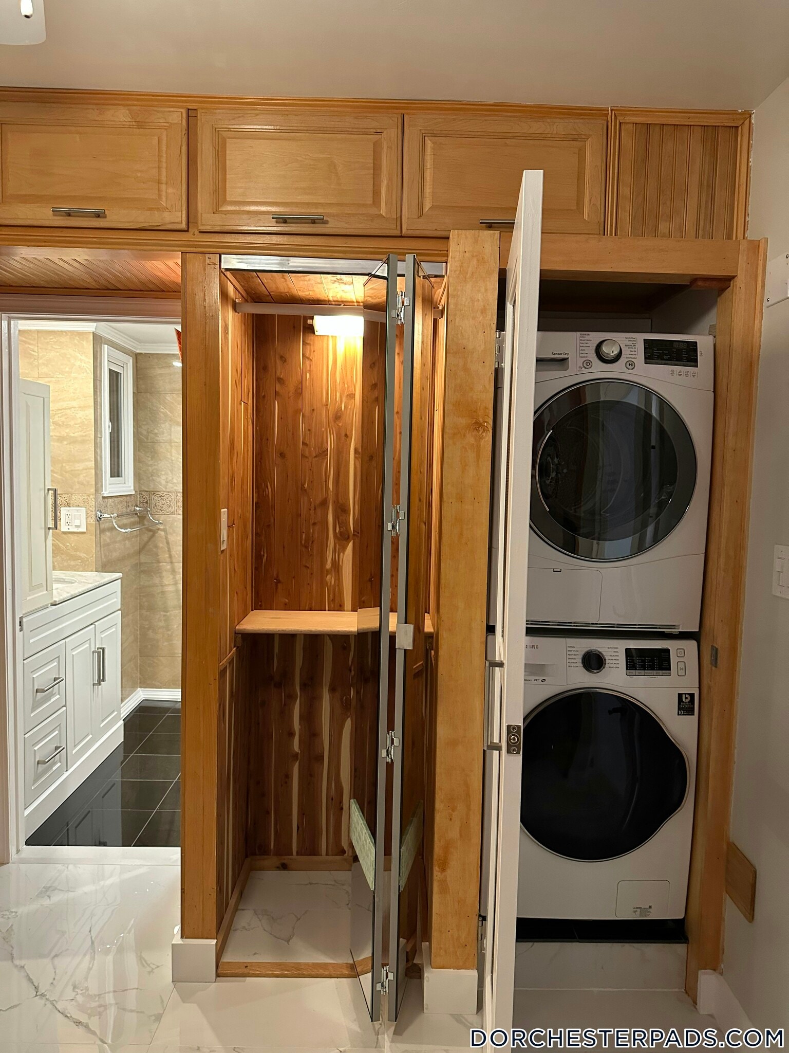 Building Photo - 235 Savin Hill Ave