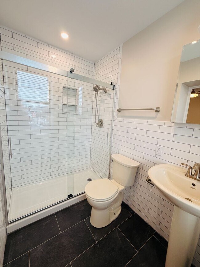 Building Photo - 4017 Butler St