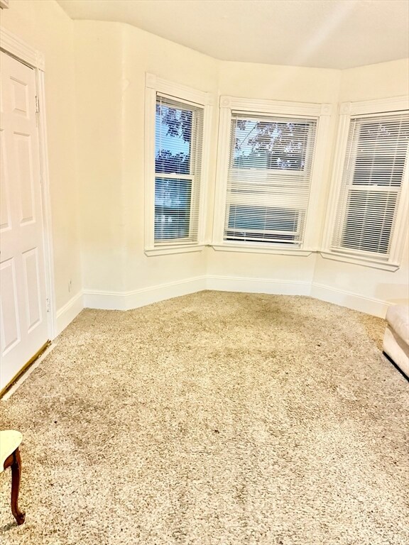 Building Photo - 23 Echo Grove Ave