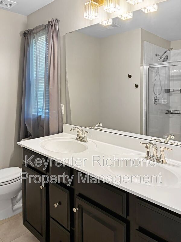 Building Photo - 4333 Kenmare Ln