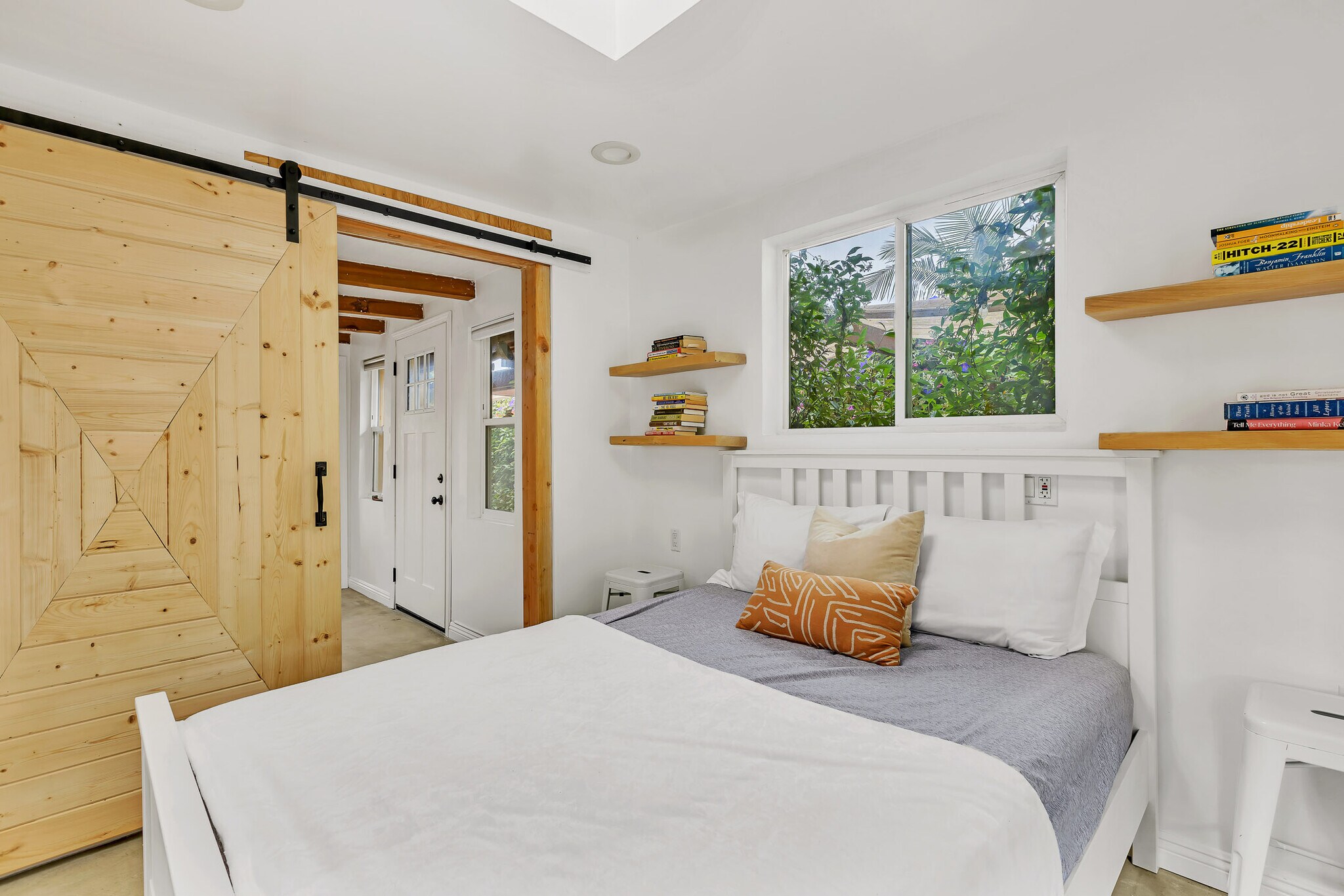 Bedroom 1 - 718 Vernon Ave