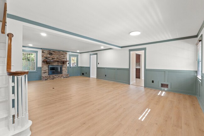 Building Photo - 315 Rabun Valley Ln