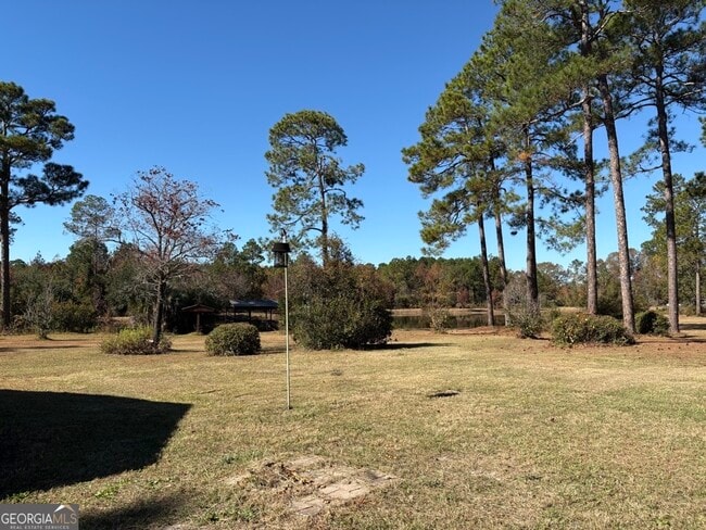 Building Photo - 831 US-25