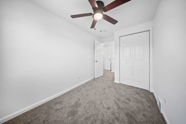 Building Photo - 867 Church Rd