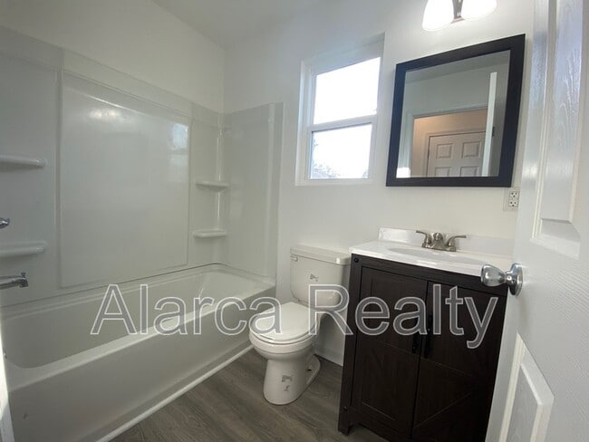 Building Photo - 1515 Kimberly Rd