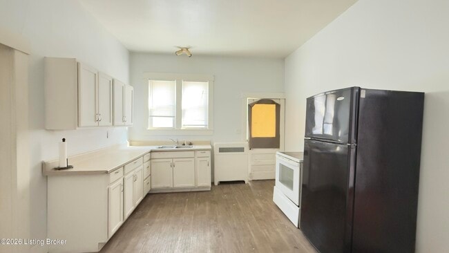 Building Photo - 2121 Culbertson Ave