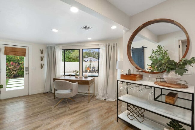Building Photo - 1825 N Granite Reef Rd