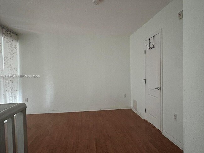 Building Photo - 8950 SW 69th Ct