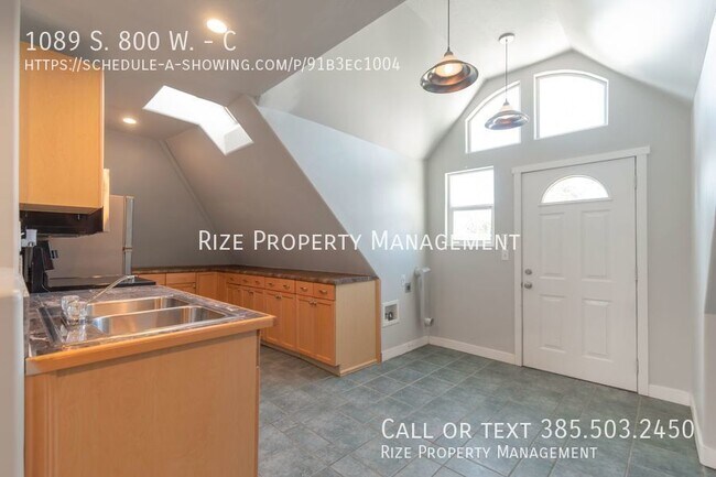 Building Photo - 1089 S 800 W