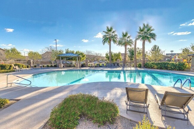 Building Photo - Gilbert