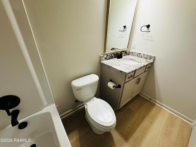 Building Photo - 101 Foster Grove Drive