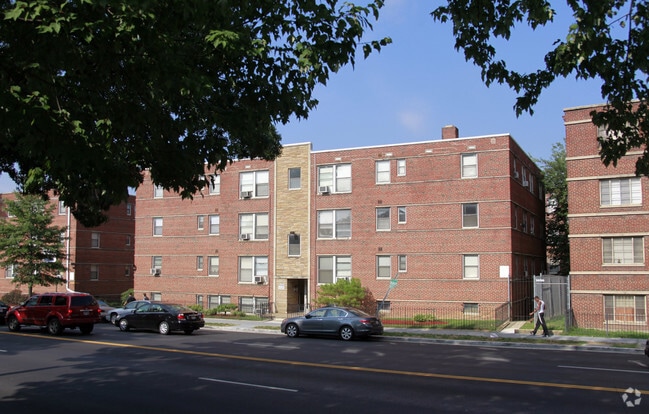 Primary Photo - Lightview Cooperative