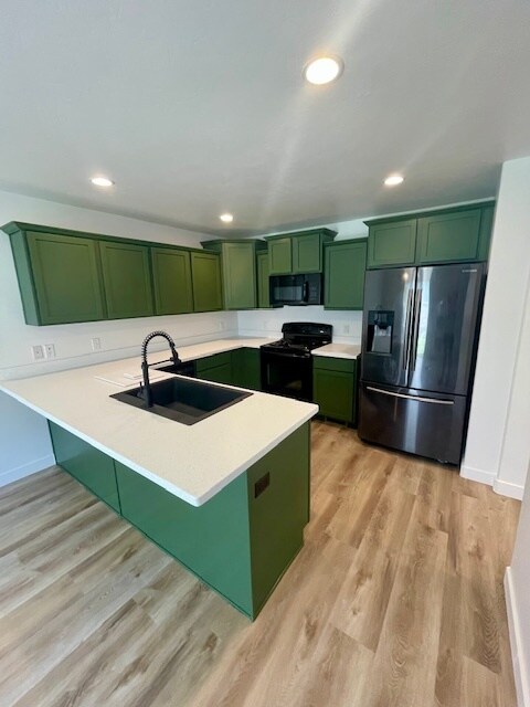 Building Photo - 2668 Cottonwood Dr