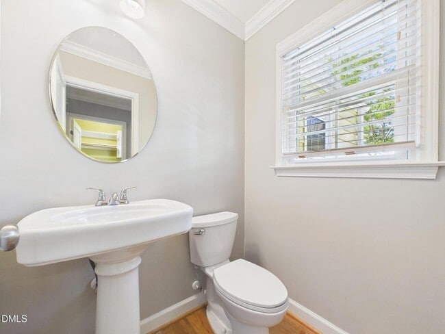 Building Photo - 2912 Oberlin Rd