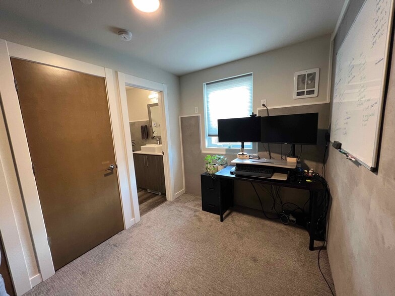 Building Photo - 6251 8th Ave NW