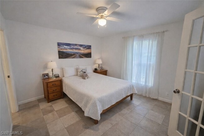 Building Photo - 4121 8th Ave SE