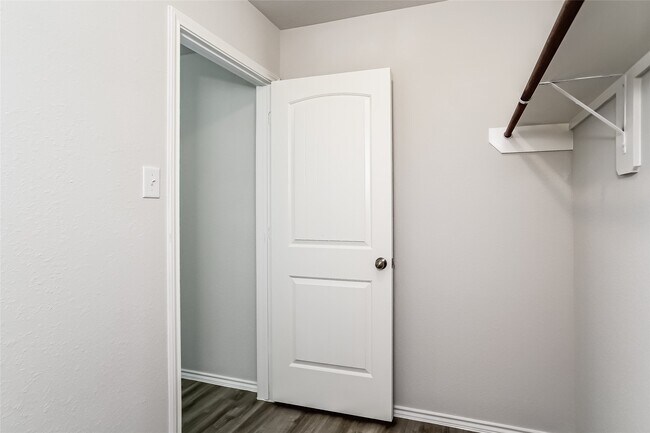 Building Photo - 25707 Hazy Elm Ln