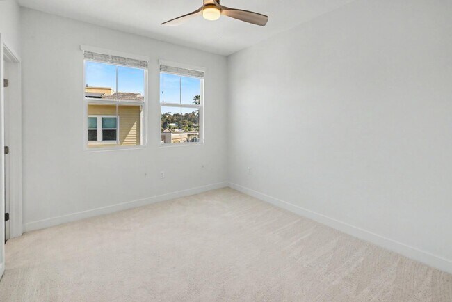 Building Photo - 1109 Makena Wy.