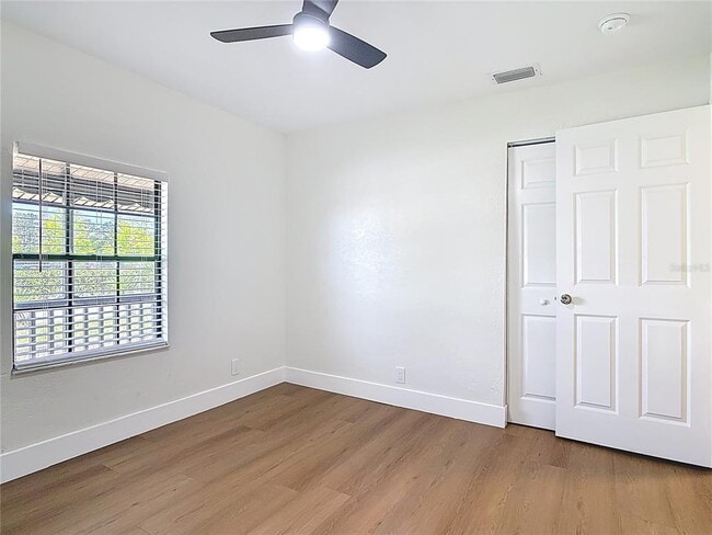 Building Photo - 1415 Frances Dr