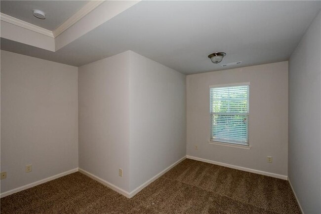 Building Photo - 617 Mimosa Way