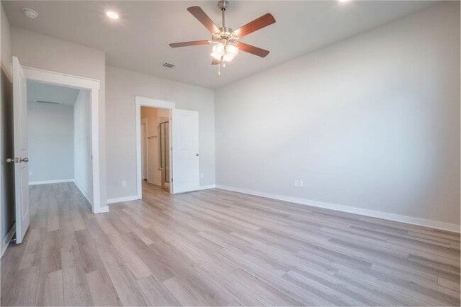 Building Photo - 2202 Rocoso Trl