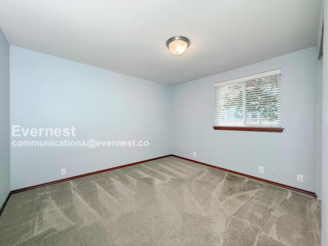 Building Photo - 14504 Ash Way