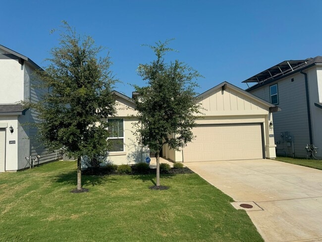 Building Photo - 16622 Daylight Ln
