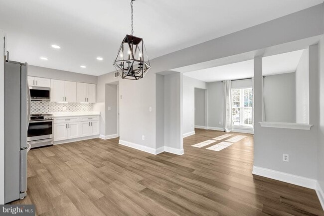 Building Photo - 13416 Whaley Ct