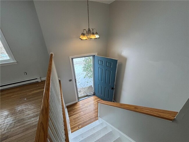 Building Photo - 24 Greenwood Dr